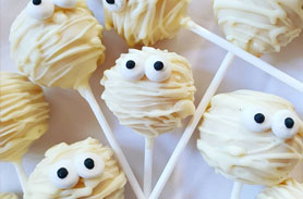 Melissa Janes - Spooky Mummy Cake Pops