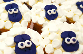 Melissa Janes - Sheep Cupcakes